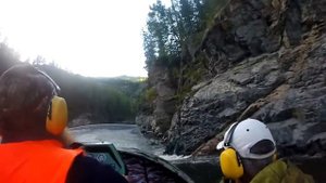 Балыктыг-Хем. Каньон "Щеки" от музея водников на аэролодке "Пиранья".