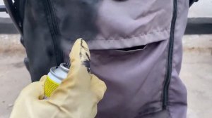 Перекрасить старую коляску в чёрный цвет