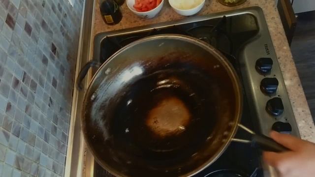 Лагман с яйцом и джусаем