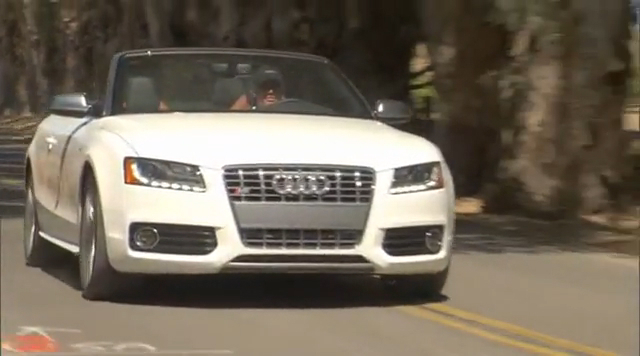 2010 Audi S5 Cabriolet смотреть онлайн