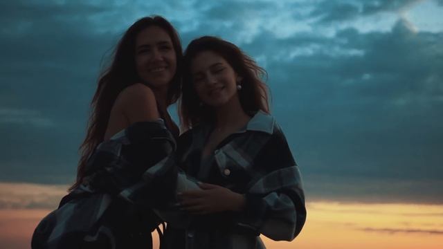 Взрослея, чаще обретаешь своих. #Дружба смотреть онлайн