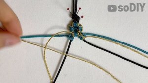 Браслет из паракорда