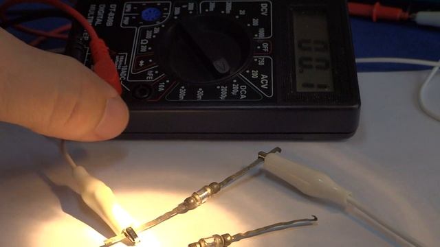 Батарея из ДЕТЕКТОРНЫХ ДИОДОВ. Как она реально работает ?Показываю конкретно! смотреть онлайн