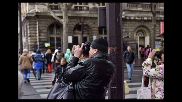 Photos taken at the right time. Фотографии сделаны в нужный момент. смотреть онлайн