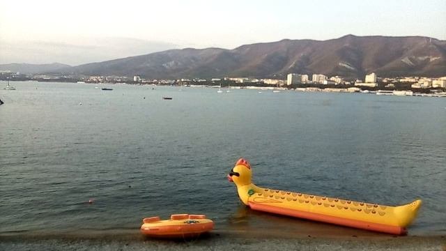 Геленджик.Октябрь. Жара. Пляж.