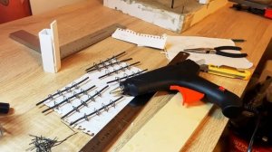 Строим мини дом с нуля: заливка пола, заливка опор, строительство стен