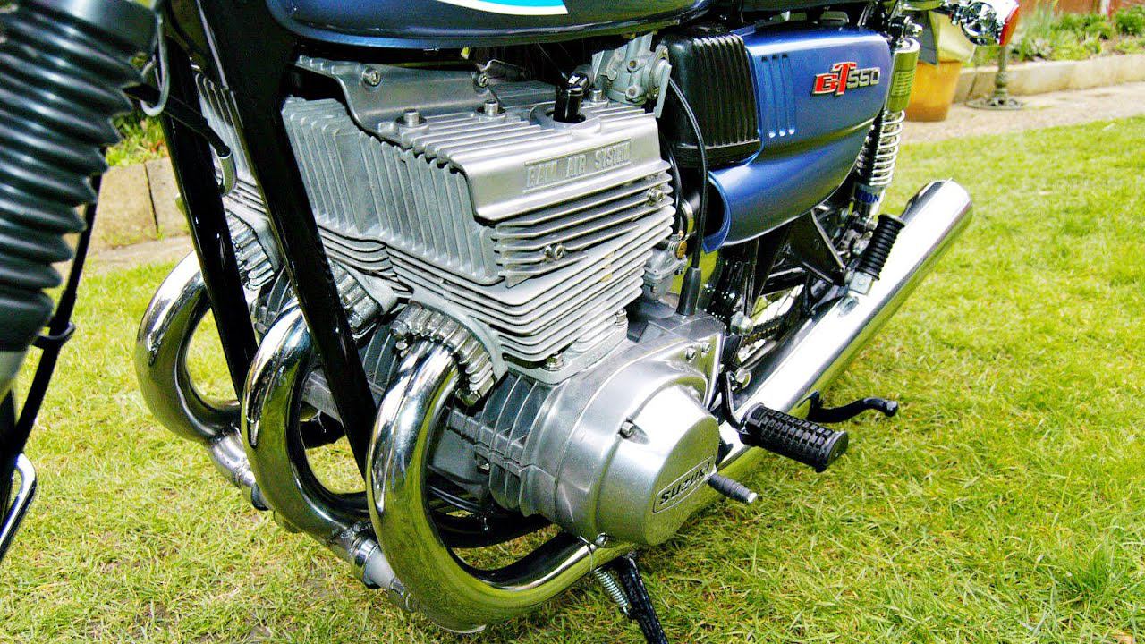 Suzuki GT550 - Три Цилиндра это Сила !