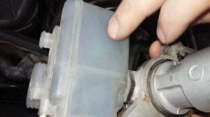 Не работают задние тормоза мерседес W124