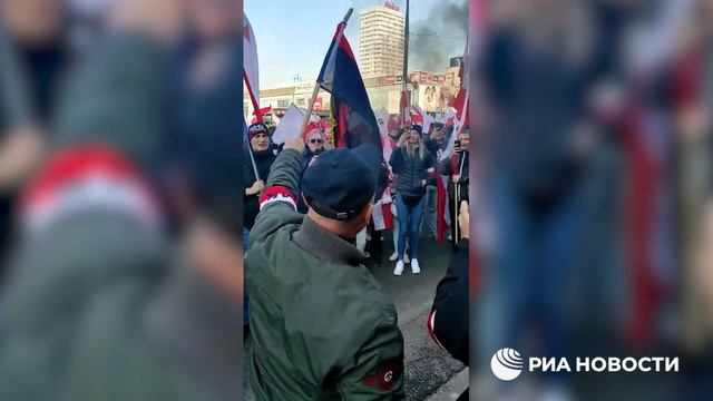 Польские националисты сожгли немецкий флаг
