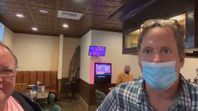 SHAW STORIES- LANCERS FAMILY RESTAURANT, BURBANK, CHAT WITH THE NEW OWNER - REMODEL - 02-03-2022 смотреть онлайн