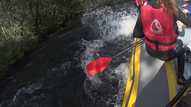 Жом-Болок. Сплав по горной реке на рафте и катамаране смотреть онлайн