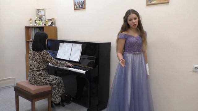 "На лужайке" муз. С. Мацюшевича, сл. А. Котова, исполняет Шеманская Дарья смотреть онлайн