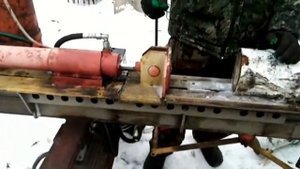 Гидравлический дровокол с универсальным приводом