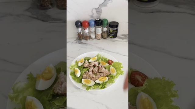Лёгкий салат "Нисуаз" Когда мульти,тогда вкусно!#мультикухня #вкуснаяеда #ппрецепты #тунец