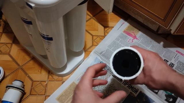 Разрезал сменные модули фильтра Морион DWM-101S от Аквафор. Показываю, что внутри. смотреть онлайн