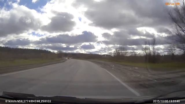 FILE9684 Тобольск Уватский тракт р н Пионерки встречный ВАЗ2110 едет в полторы полосы смотреть онлайн