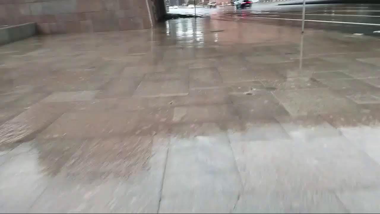 Айфон не выдержал эпичности стрима, го сюда смотреть онлайн