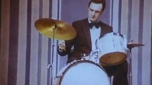 Хуан Тизол. "Караван". Исп. Раймонд Паулс