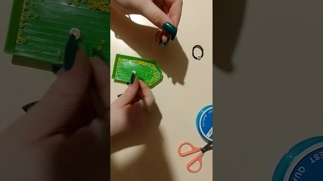 Кольцо из бисера