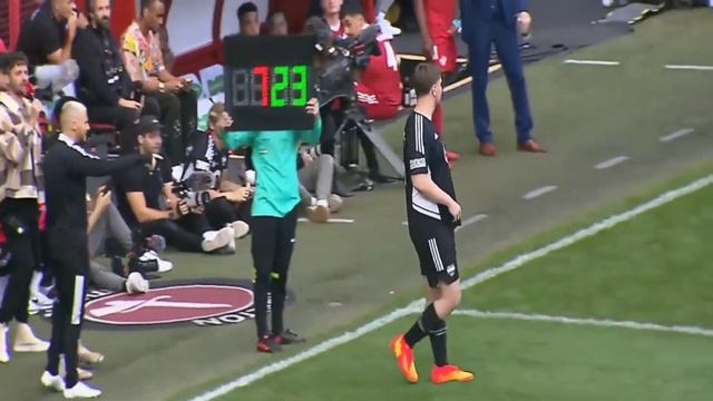 Mr Beast Playing Football Sideman Vs Youtube Shorts ! Live Charity Match #ksi #mrbeast#karl #speedy смотреть онлайн