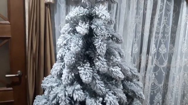 Ёлка белая заснеженная Сибирская Люкс смотреть онлайн