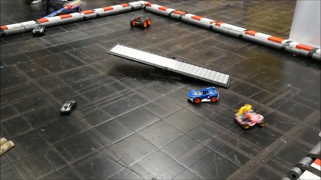 есть во что поиграть смотреть онлайн