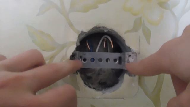 Как поменять розетки с заземлением? смотреть онлайн