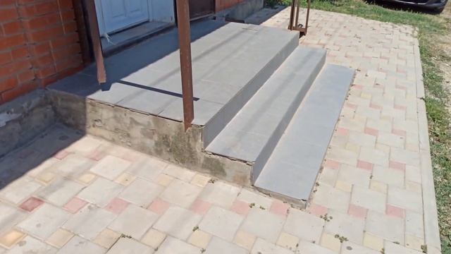 Продажа магазина в поселке Ильский. Отдельное здание в отличном месте. Обзор магазина.