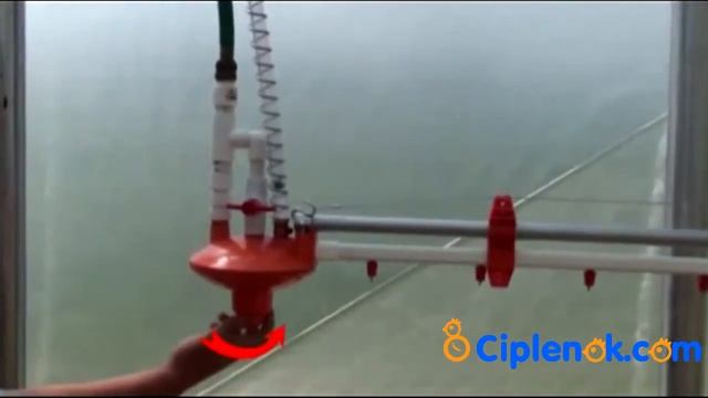 Регулятор давления воды в системе ниппельного поения