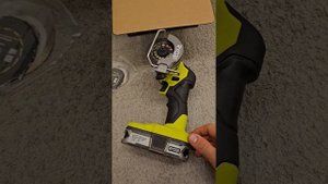 Ryobi RCT18C-0 Multimaterialschneider mini Flex  карманная балгарка