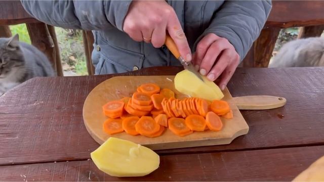 Мясо в тыкве на углях / Рецепт приготовления/ Готовим на даче