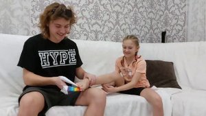 НЕ ответишь - Наказание ЩЕКОТКА!!! Щекотка с вопросами часть 12 НЛО / Катомишка