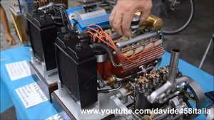 SOUND! Running miniature handmade engines