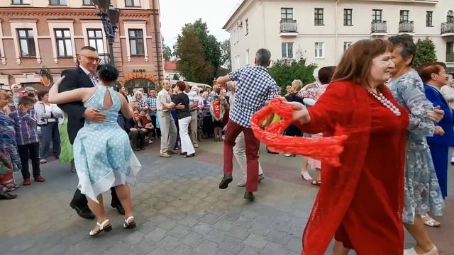 Лёгкая И ИСКРОМЕТНАЯ Полька-БАБОЧКА!