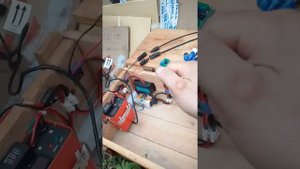 ящик-зарядка 220 вольт от солнечной панели, с аккумулятором