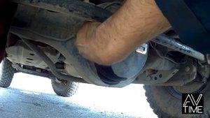 Меняем масла в Pajero Sport-1