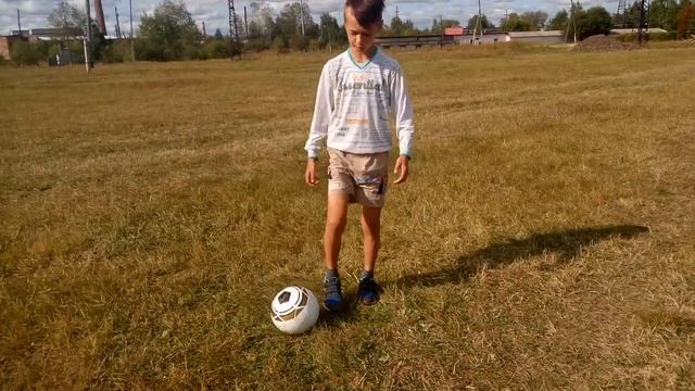 Как научиться набивать мяч по 100-300 раз смотреть онлайн