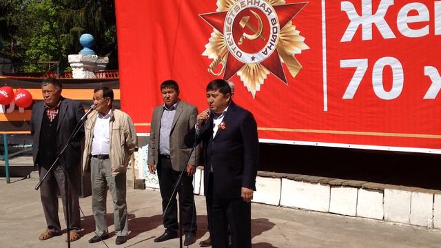 Поздравление уважаемых ветеранов в день Победы смотреть онлайн