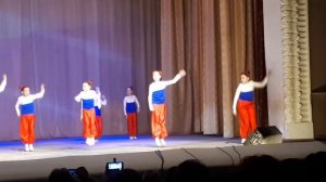 Танец нас не догонят. Коллектив славяночка)))