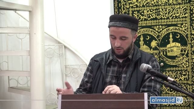 Обязательно ли совершать обеденный намаз после пятничного?
