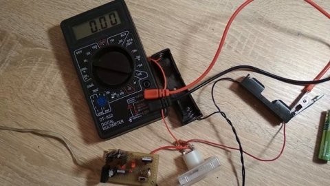 Зарядка для разных аккумуляторов