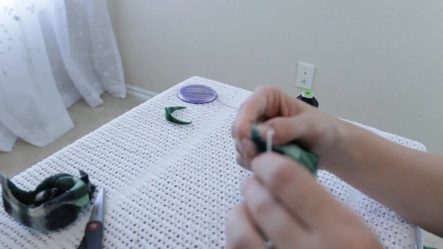 КАК ПОШИТЬ ОДЕЖДУ ДЛЯ ПОПУГАЯ КОТОРЫЙ ВЫЩИПЫВАЕТ ПЕРЬЯ