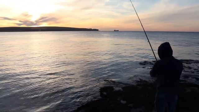 Going Fishing -CATCHING BOOT'S!?!? (VLOG) смотреть онлайн