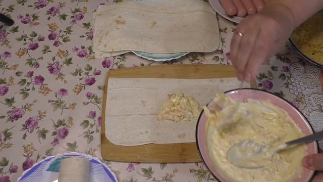 Сосиски в лаваше. Вкусный, сытный завтрак из лаваша.