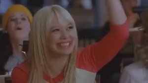Hilary Duff “Raise Your Voice” (2004) Español Latino