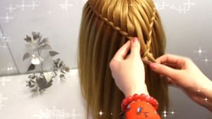 Прическа на длинные волосы водопад для девочек из кос. Детские прически косички