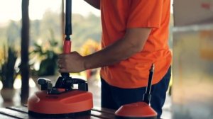 Мойка высокого давления STIHL RE 98: в действии