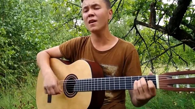 Дворовая - тополя тополя все в пуху - Аккорды в Em
