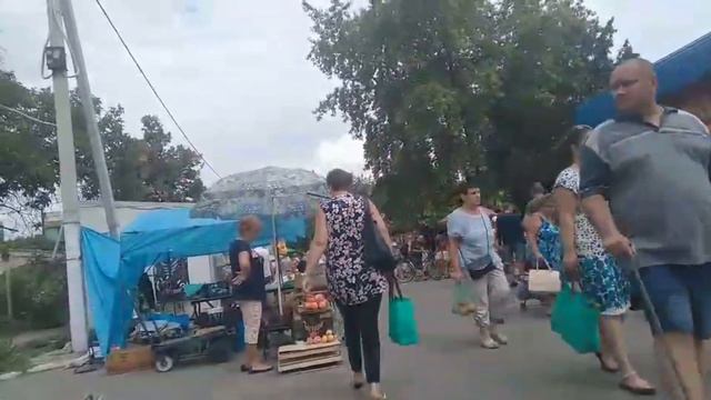 Новая Каховка сегодня 5.08.2022, рынок смотреть онлайн
