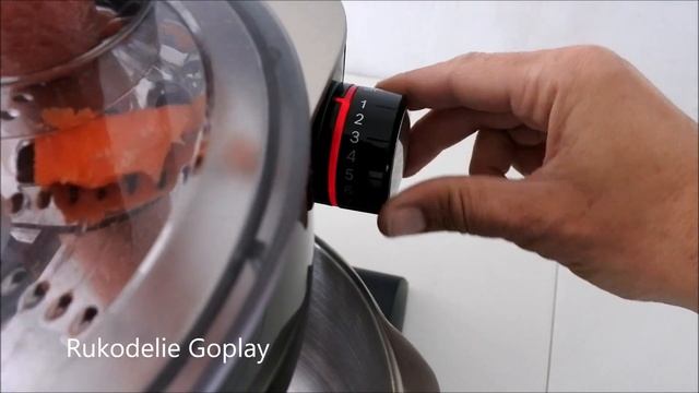 Кухонный комбайн Home Professional MUM57B22 Shredding carrots and beets установка терки для шинковк